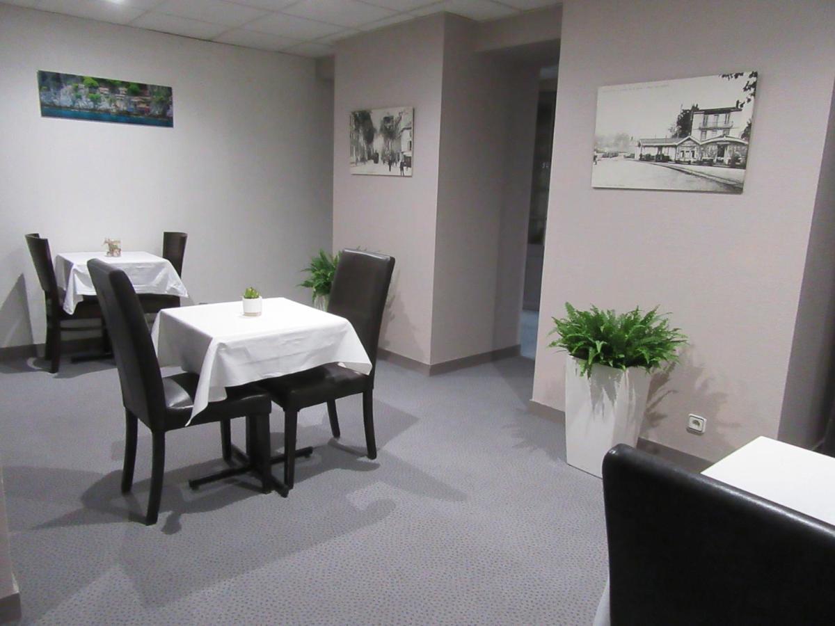 Contact Hotel De France Saintes Εξωτερικό φωτογραφία