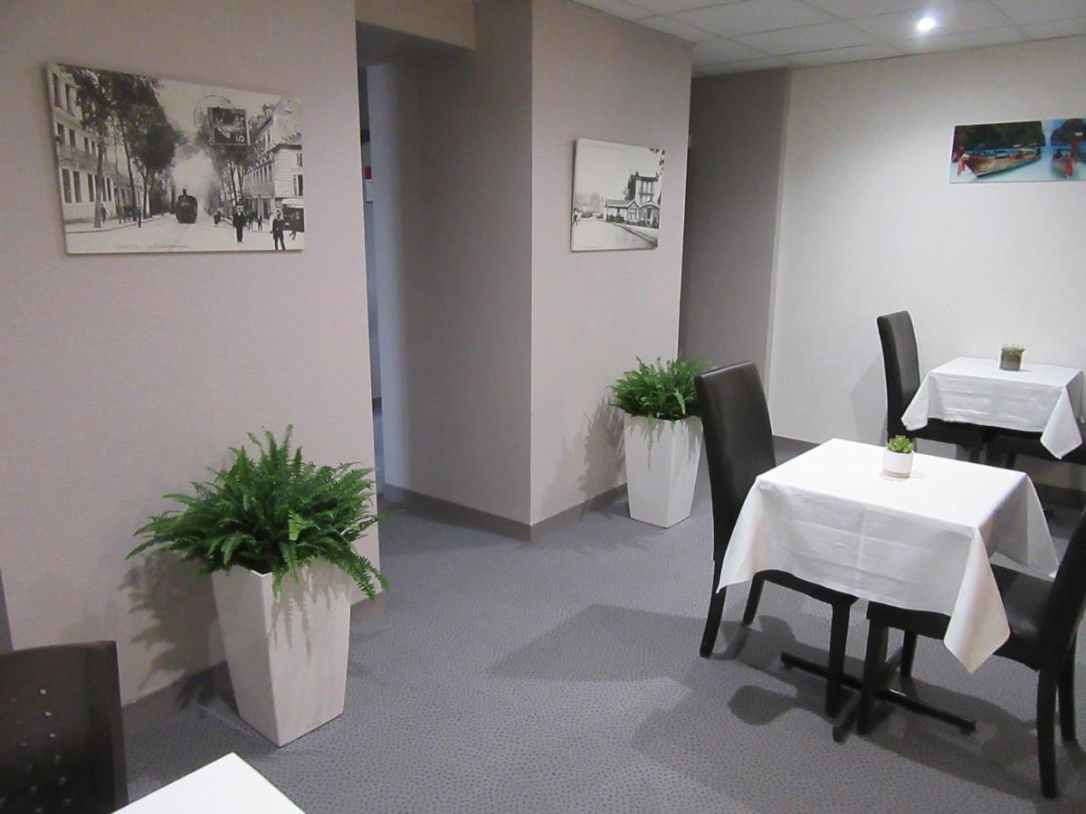 Contact Hotel De France Saintes Εξωτερικό φωτογραφία