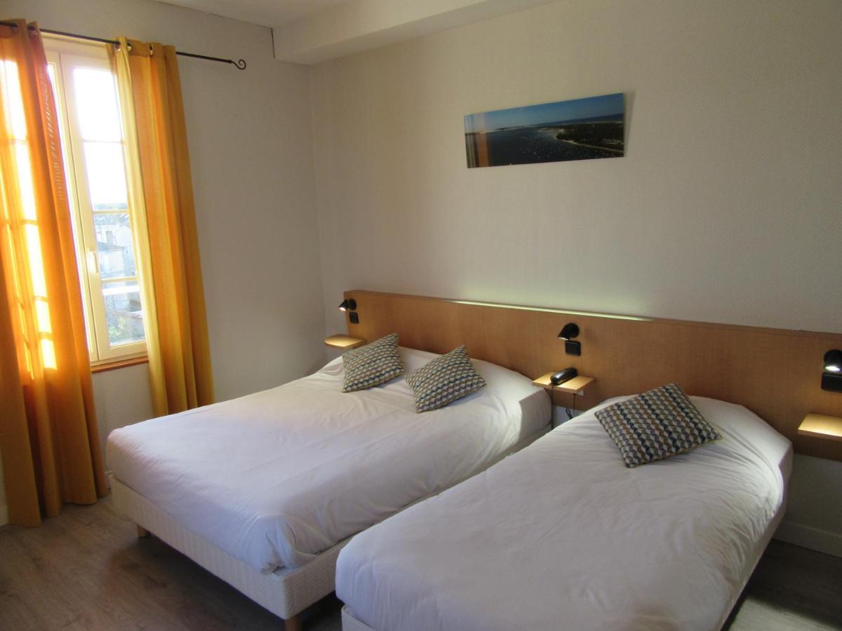 Contact Hotel De France Saintes Εξωτερικό φωτογραφία