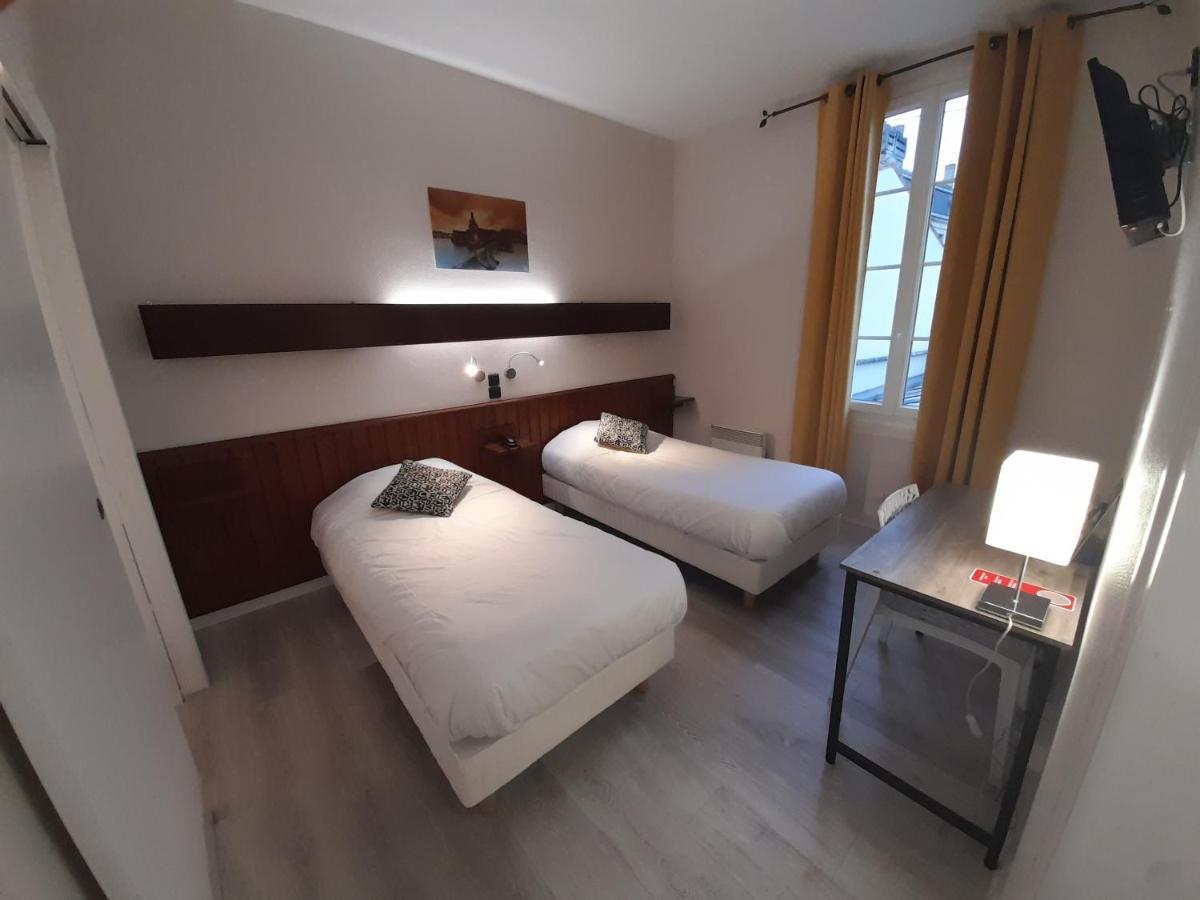Contact Hotel De France Saintes Εξωτερικό φωτογραφία