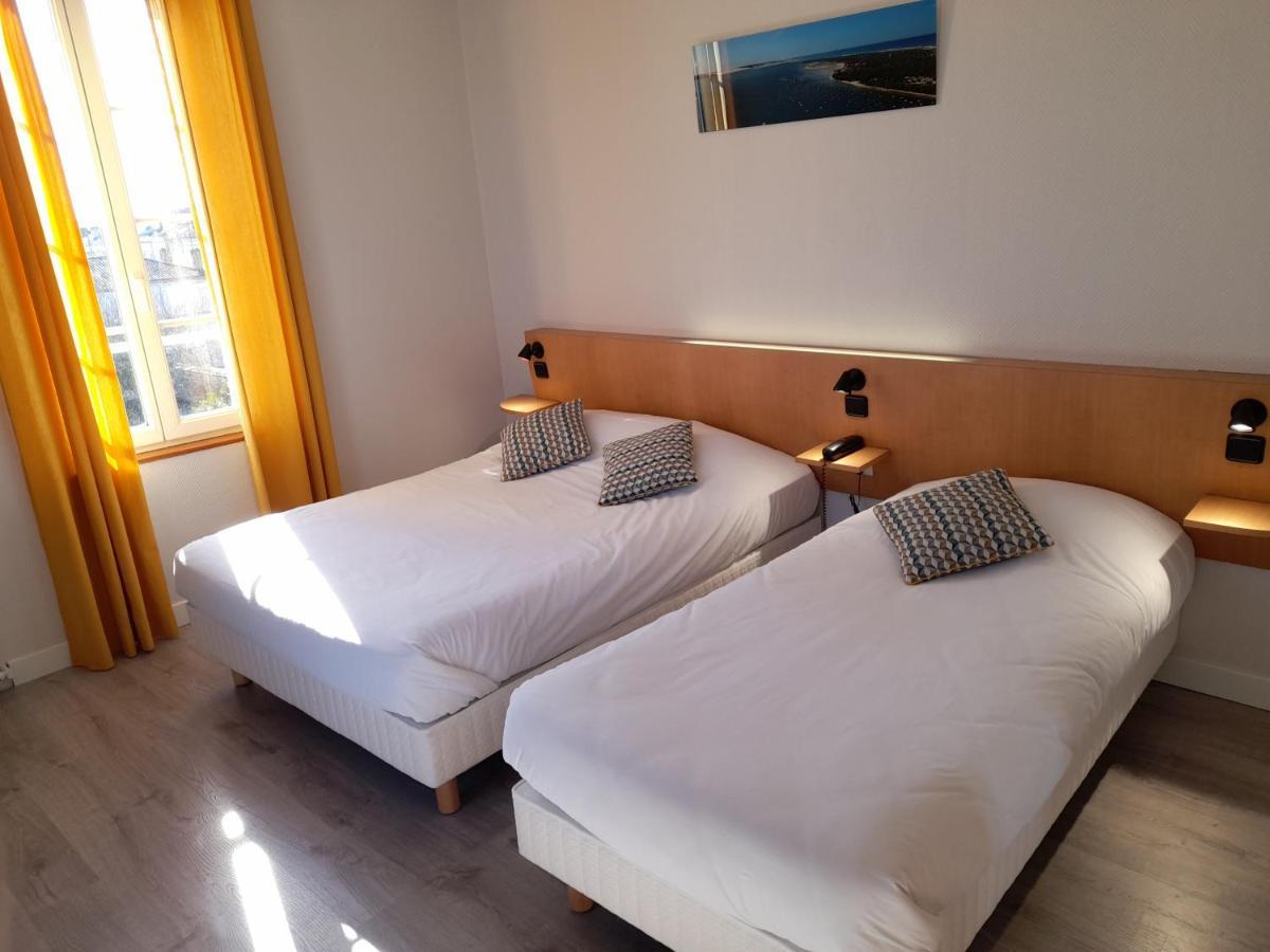 Contact Hotel De France Saintes Εξωτερικό φωτογραφία